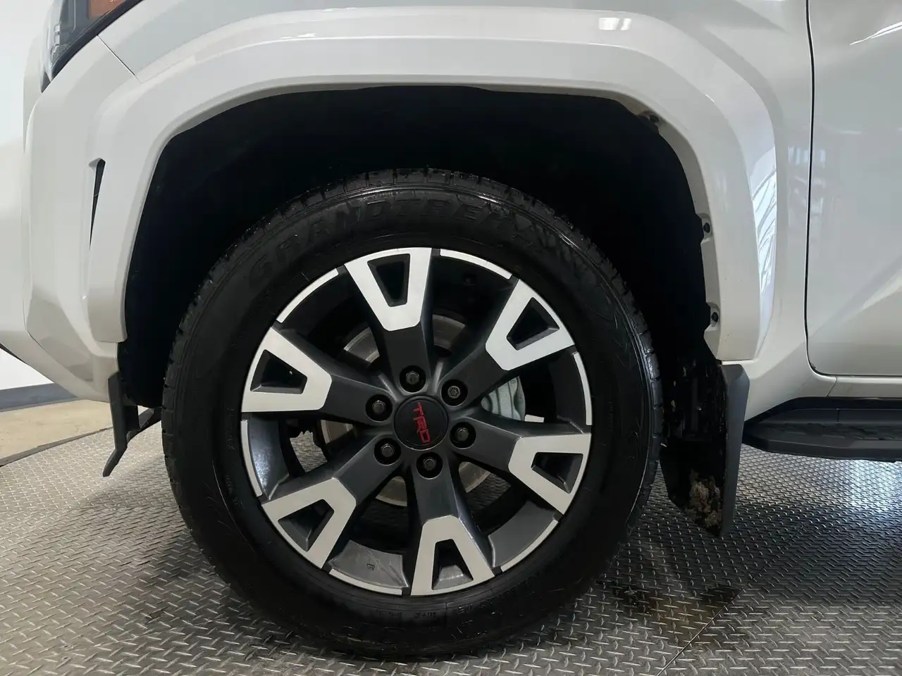Toyota 4-Runner снимка Toyota 4-Runner