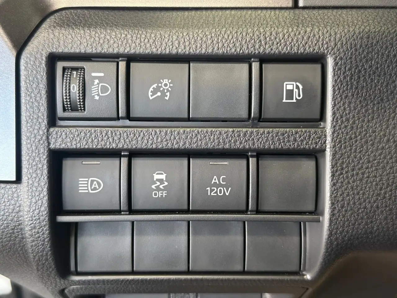 Toyota 4-Runner снимка Toyota 4-Runner