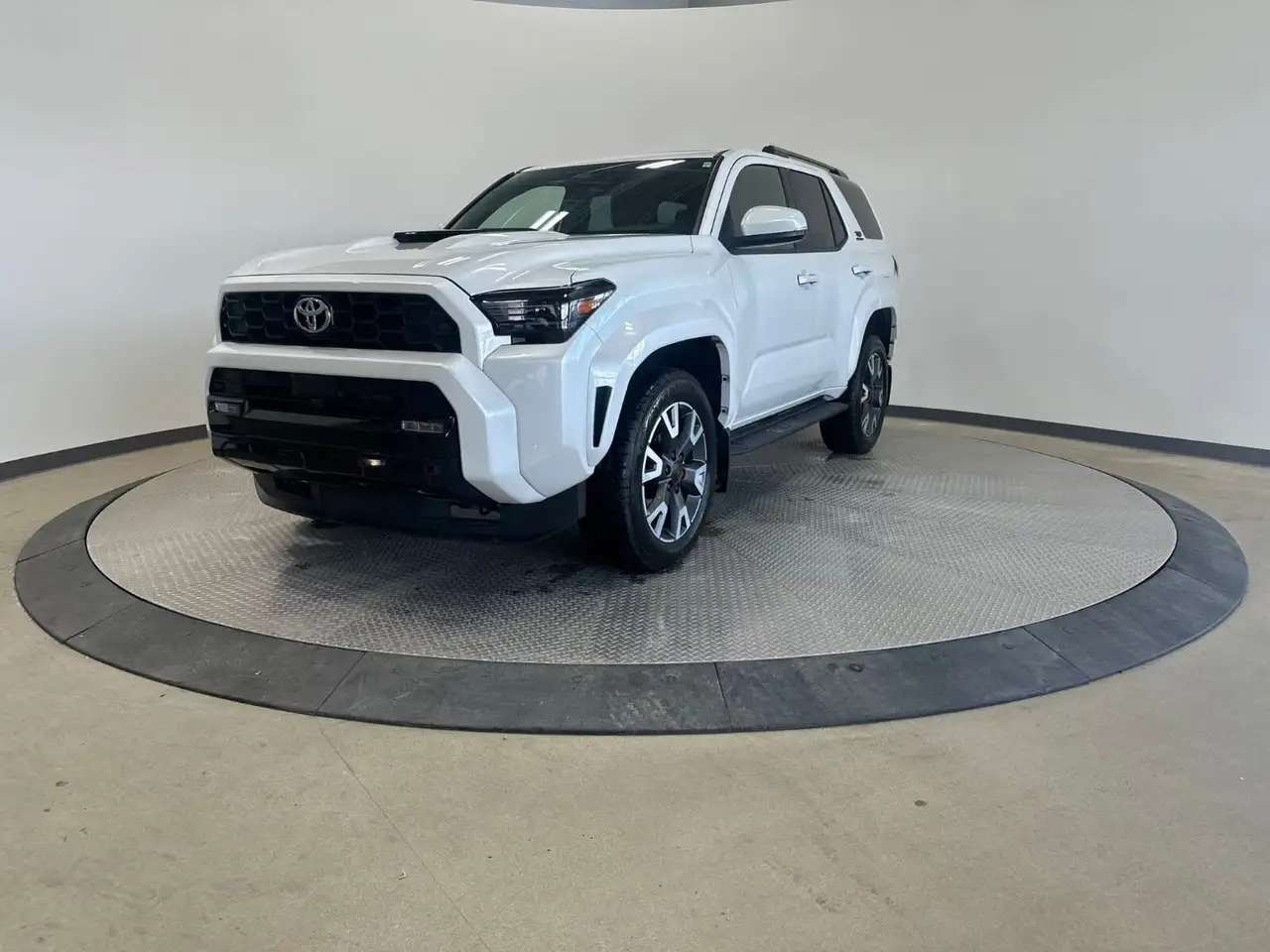 Toyota 4-Runner снимка Toyota 4-Runner