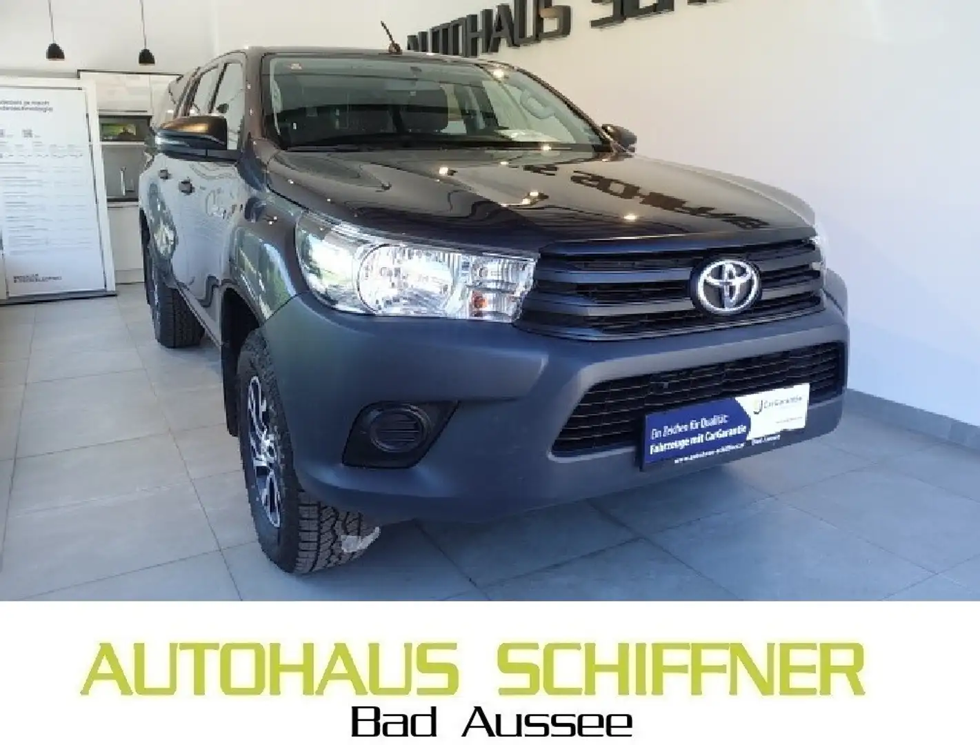 Toyota Hilux DK Country 4x4 2,4 D-4D Grau - 1