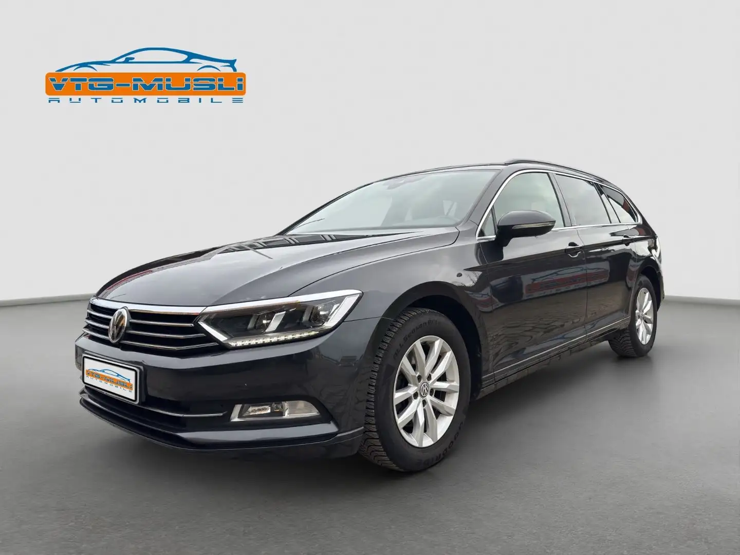 Volkswagen Passat Variant Passat Var. 2.0 TDI-150 PS-DSG-Leder Gris - 1