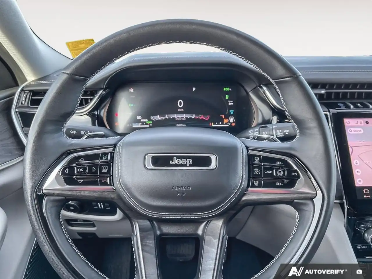 Jeep Grand Cherokee снимка Jeep Grand Cherokee