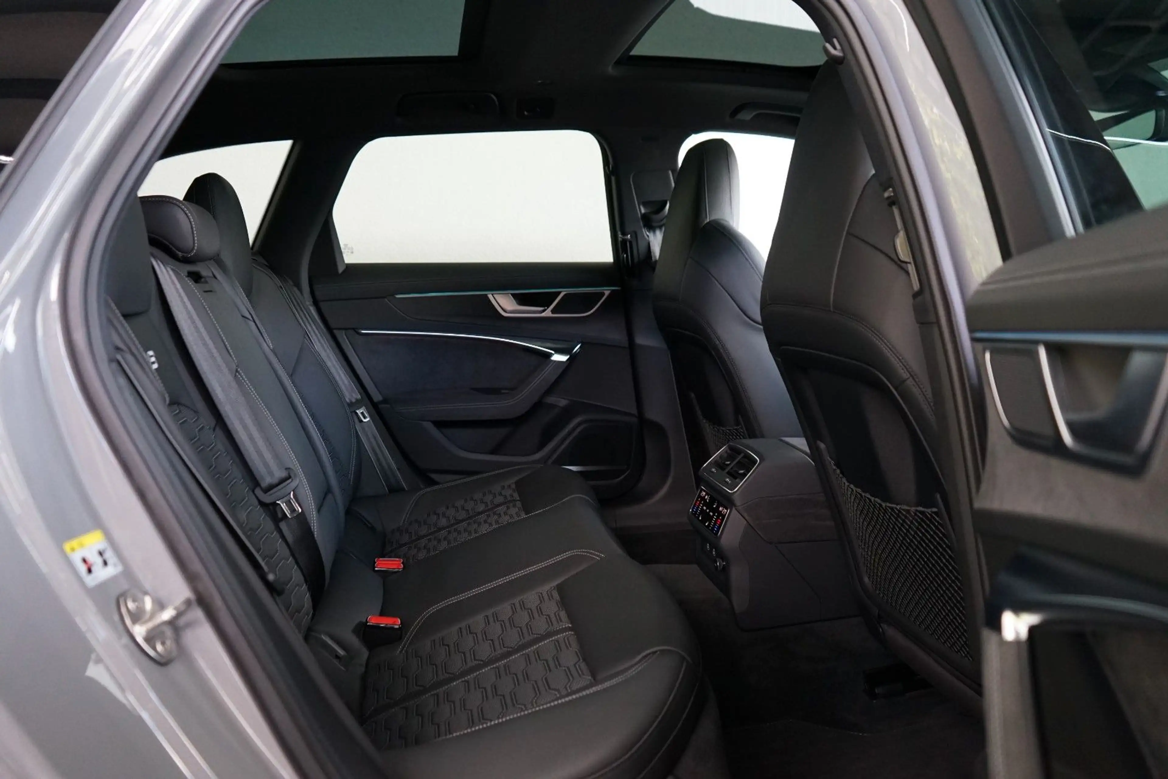 Audi RS6 performance/DynamikpaketPlus/AHK/STHZ/MEGA!! — photo 8