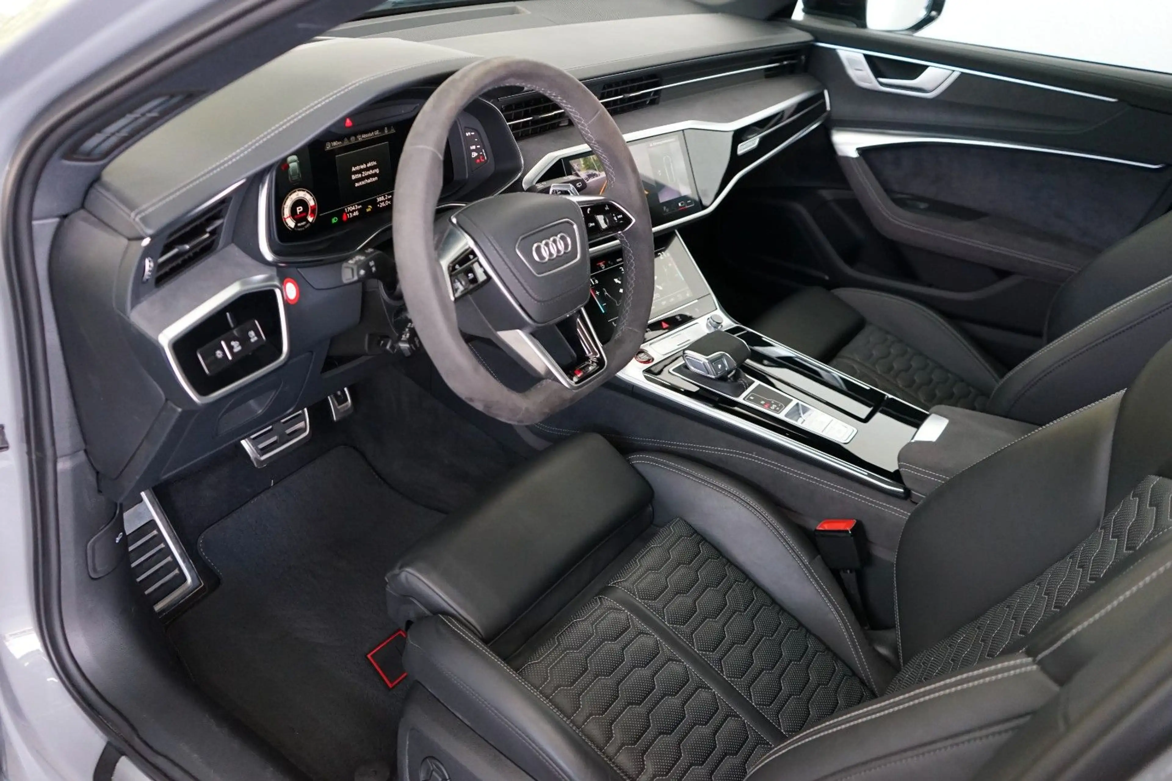 Audi RS6 performance/DynamikpaketPlus/AHK/STHZ/MEGA!! — photo 13