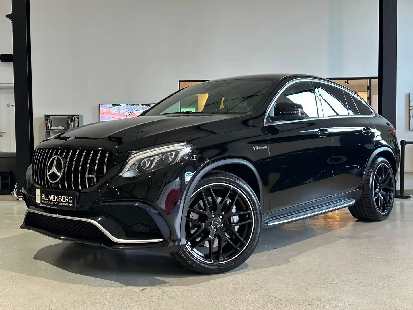 Mercedes-Benz GLE 63 AMG 4Matic Coupe *H&K,360°,22",Head-Up.* Schwarz - 1