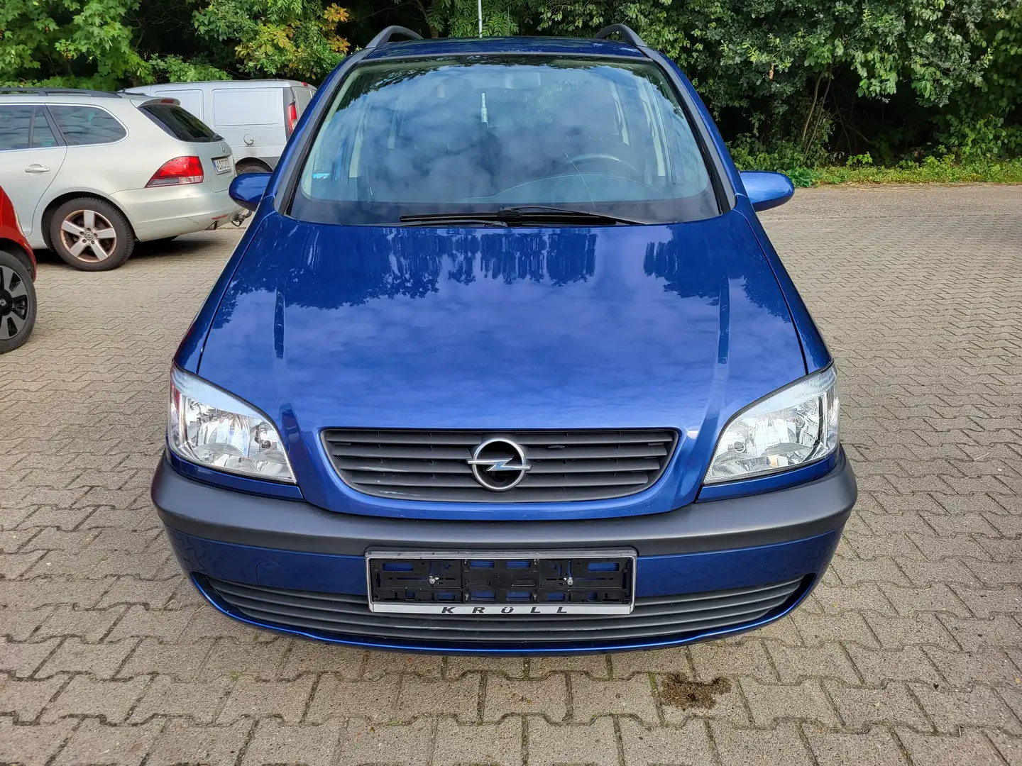 Opel Zafira Selection Free 1,8L 7Sitzer Blau - 1