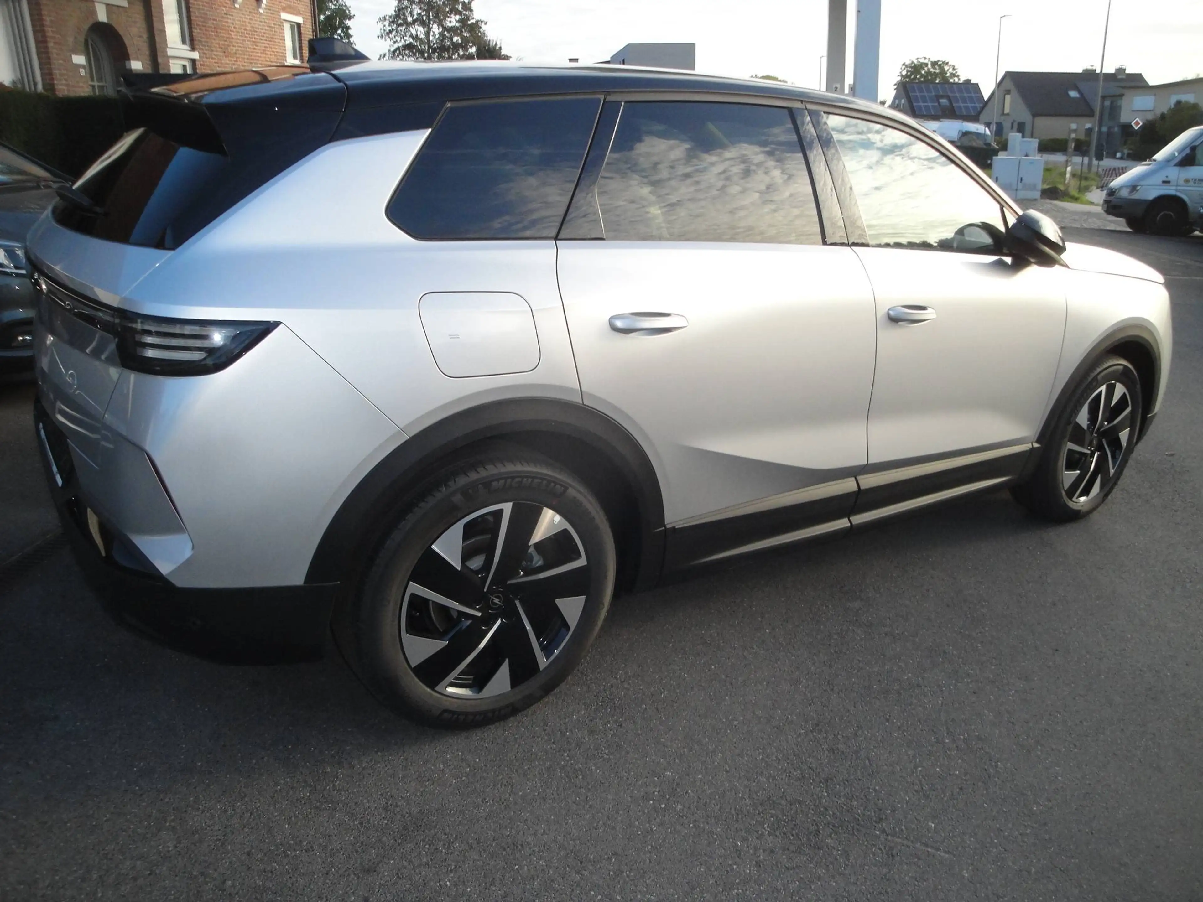 Opel Grandland ULTIMATE 1.2 MHEV 100kW — photo 4