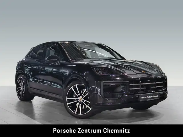 Porsche Cayenne view 9