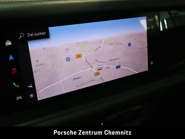 Porsche Cayenne view 15