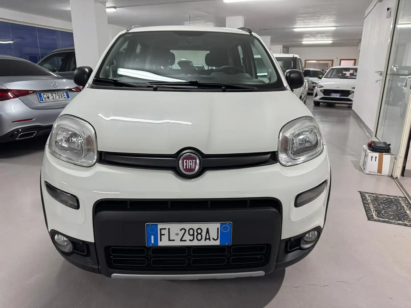 Fiat Panda Panda III 2016 4x4 0.9 t.air t. 4x4 s Weiß - 1