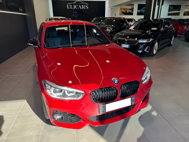 BMW 1 Series view 4