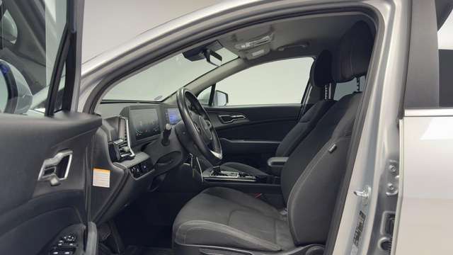 Kia Sportage — photo 11