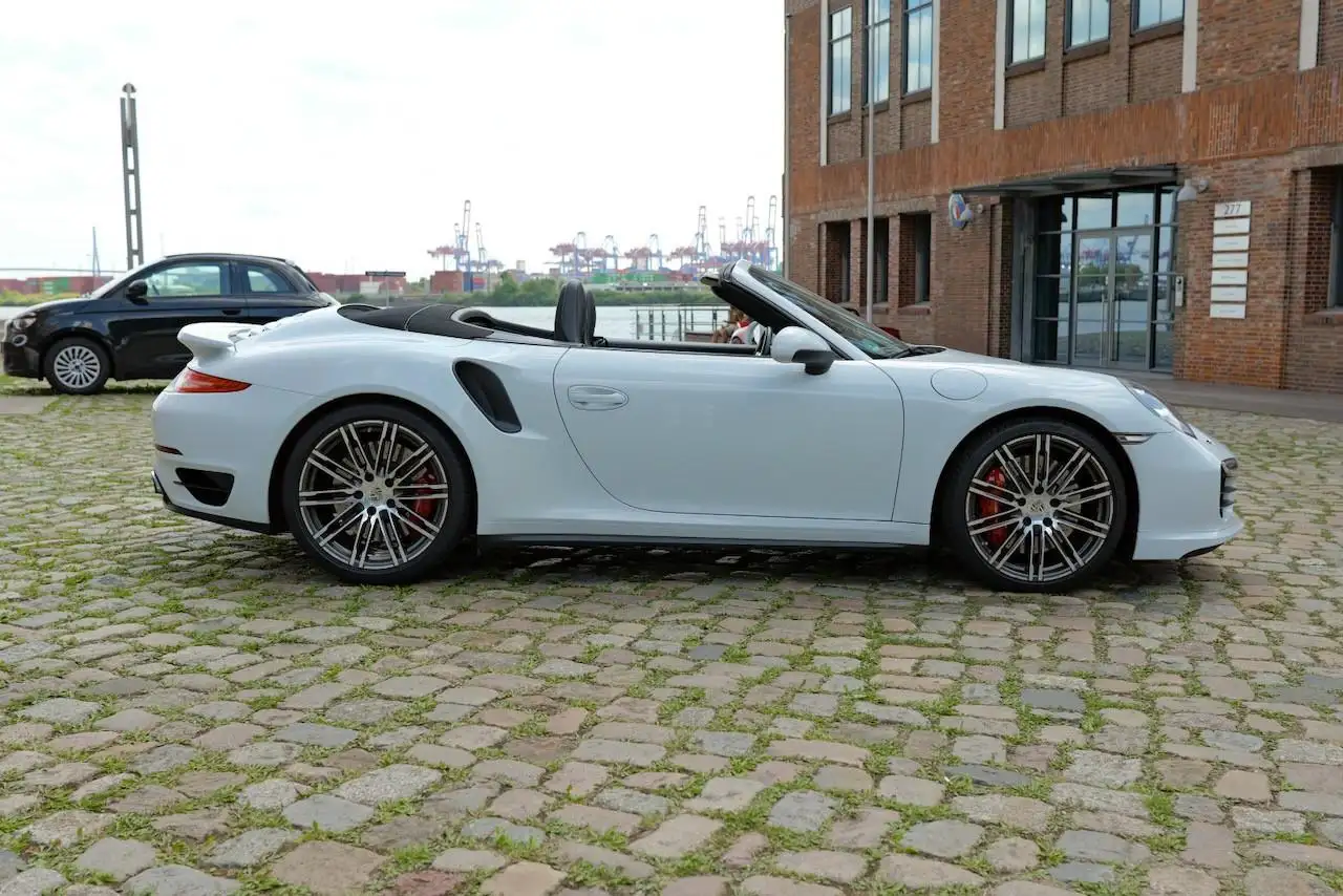 Porsche 911 Turbo Cabriolet – Foto 4