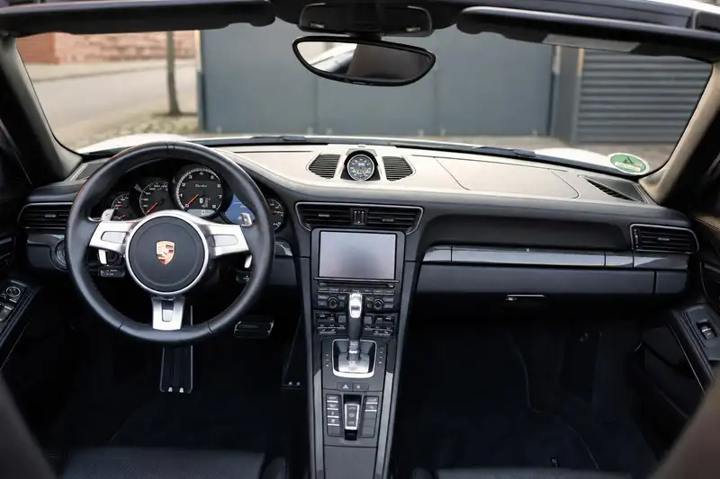 Porsche 911 Turbo Cabriolet – Foto 9