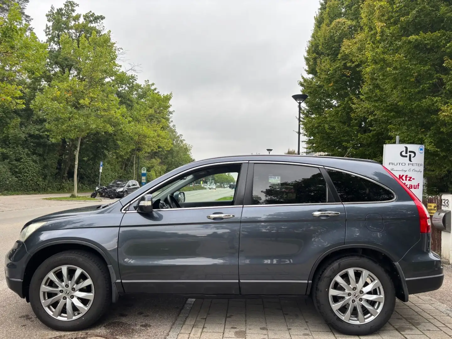Honda CR-V 2.2 i-DTEC Elegance Automatik*KAMERA*PDC* Grau - 2