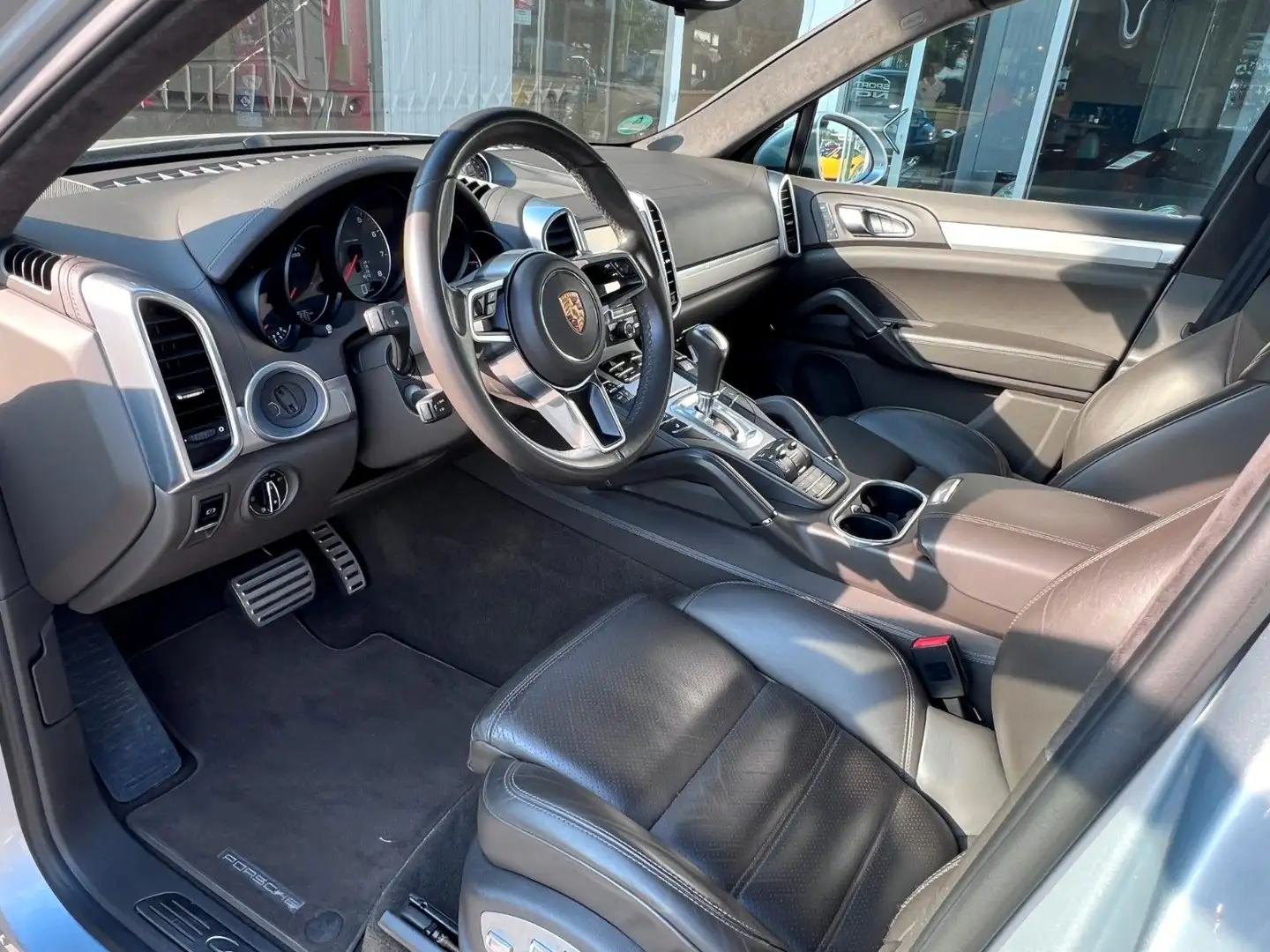Porsche Cayenne S ** Ganzleder**Luftfederung** Argent - 2