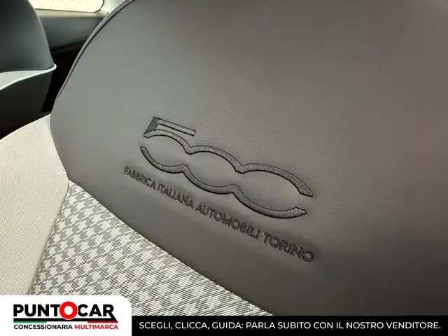 Fiat 500 view 13