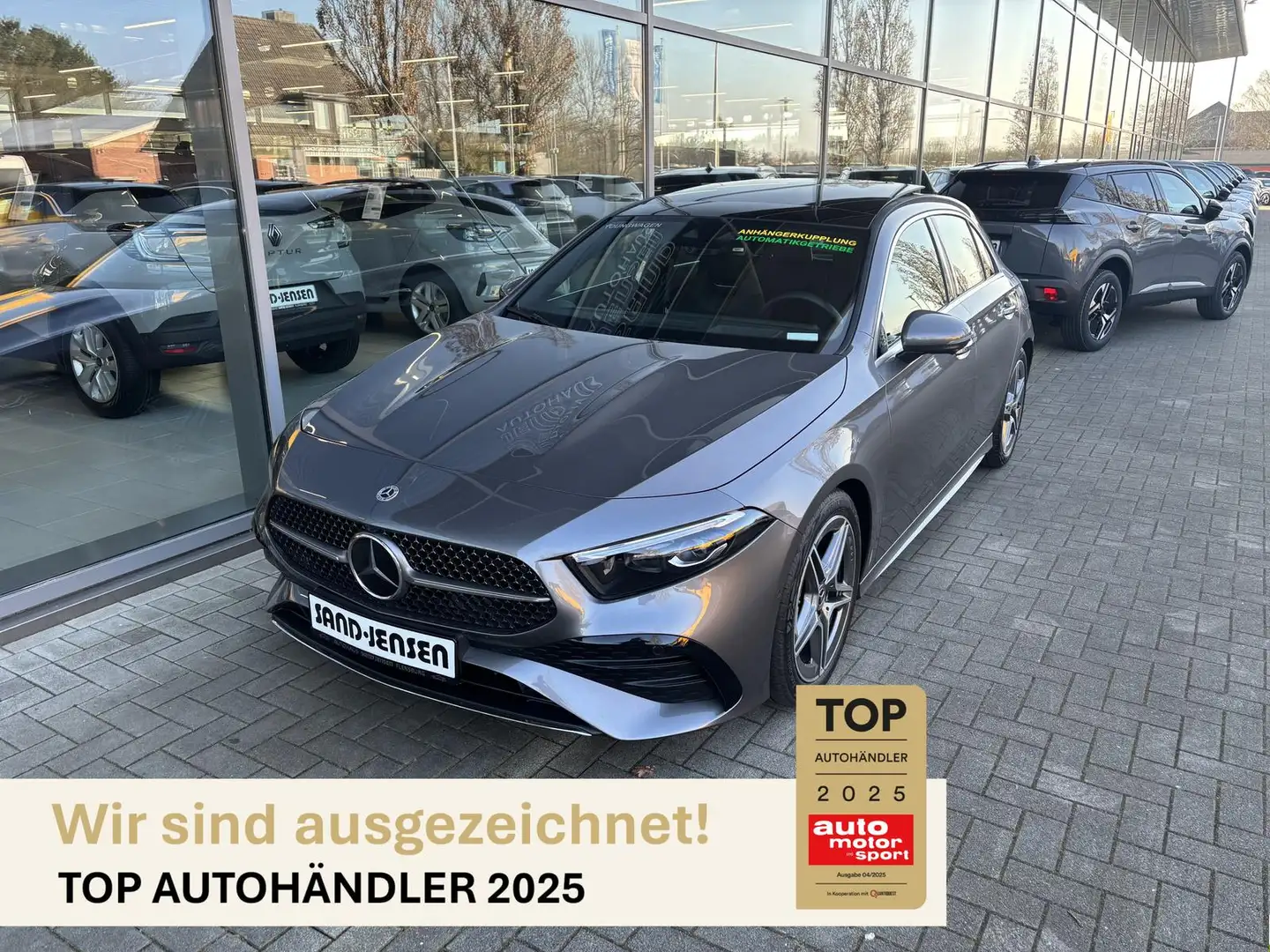 Mercedes-Benz A 200 AMG Line Premium Plus AHK HUD Distr Keyles Gris - 1