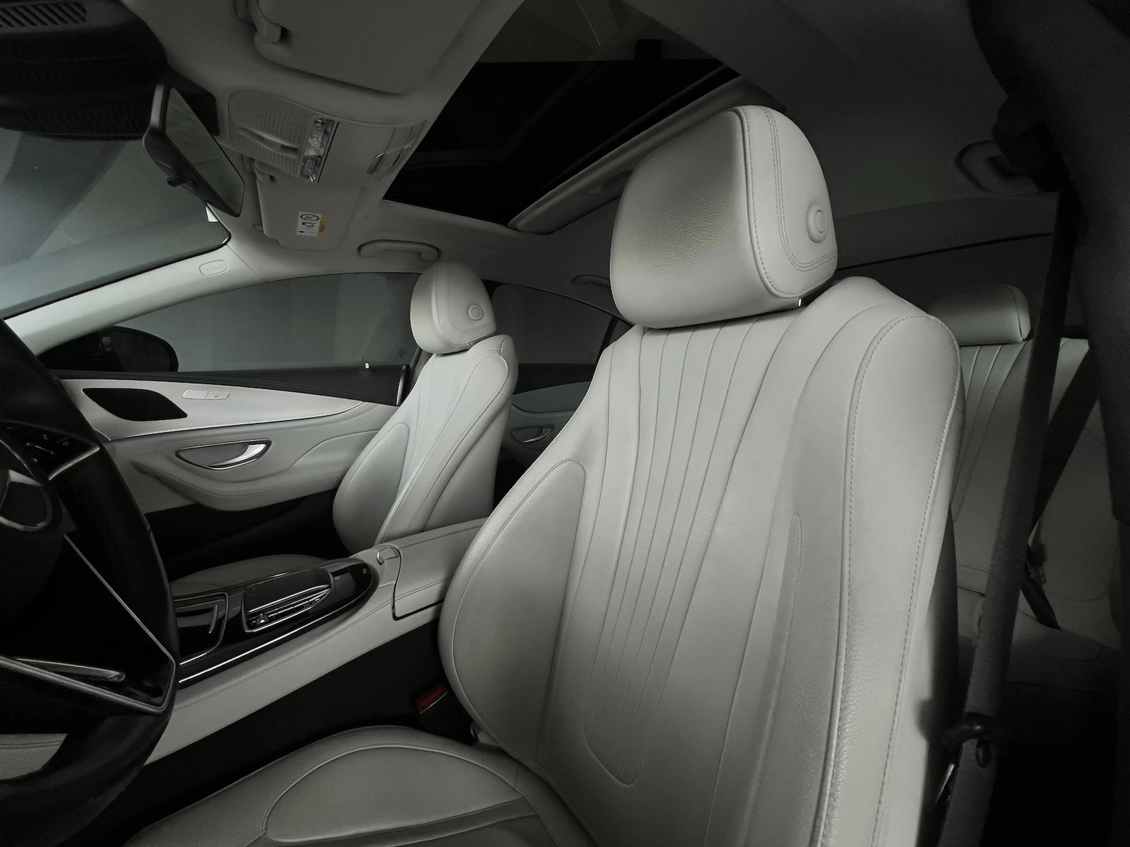 Mercedes-Benz CLS 220 d Avantgarde*WIDESCREEN*S-DACH*NAVI* — photo 8