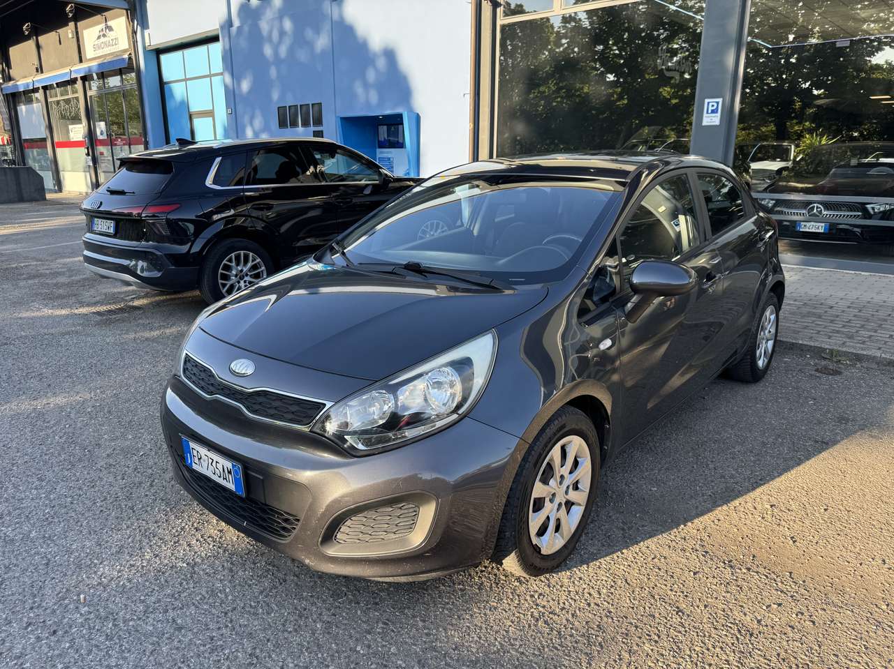 Kia Rio Rio III 2011 5p 1.1 crdi