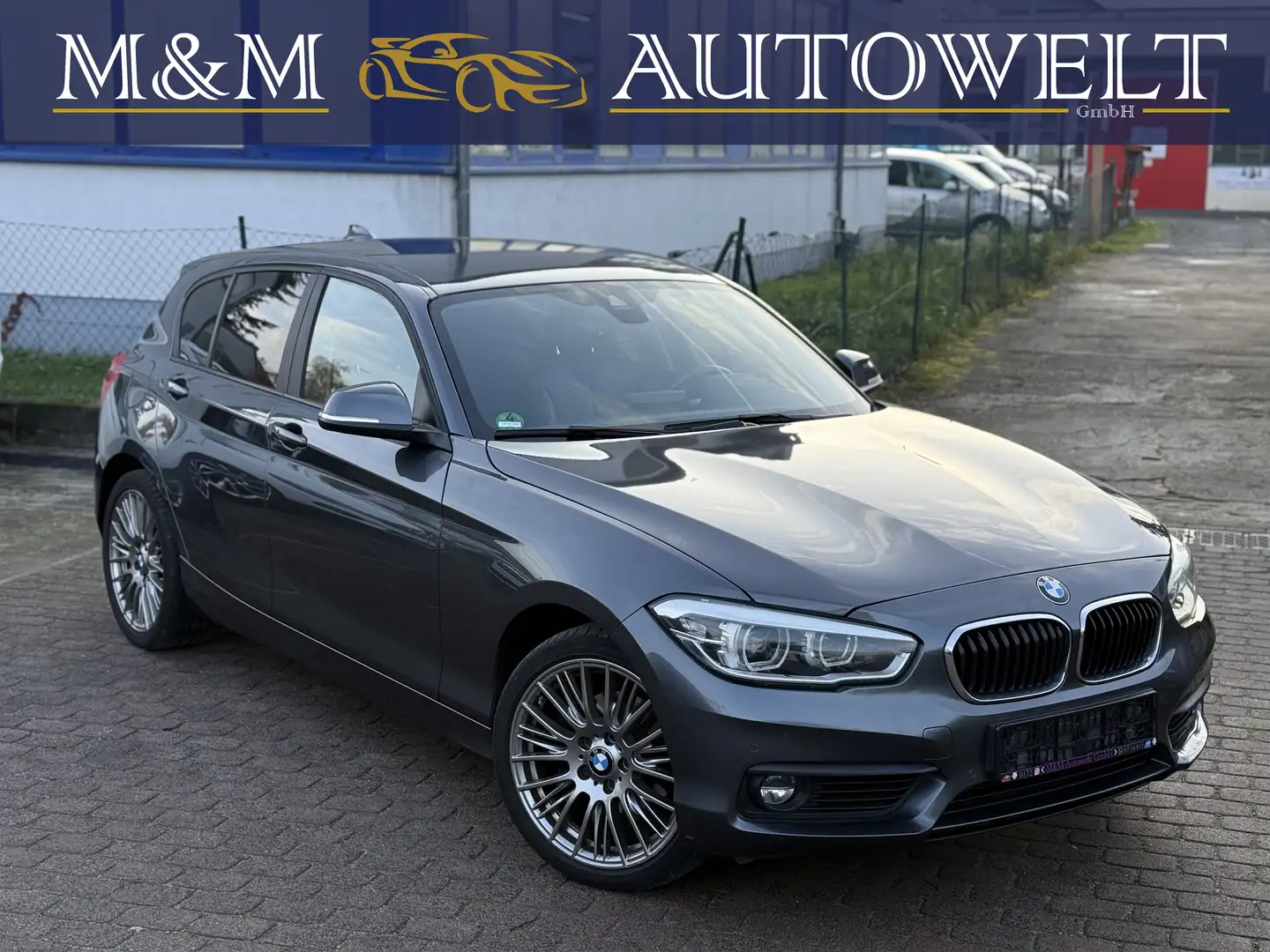 BMW 120 | 190PS | LED | 8fach Alu | TÜV 12/26 Grau - 1