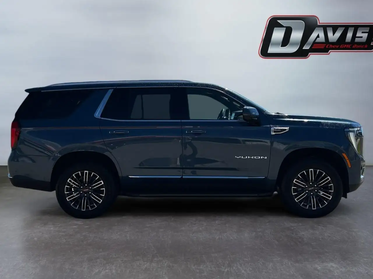 GMC Yukon photo GMC Yukon