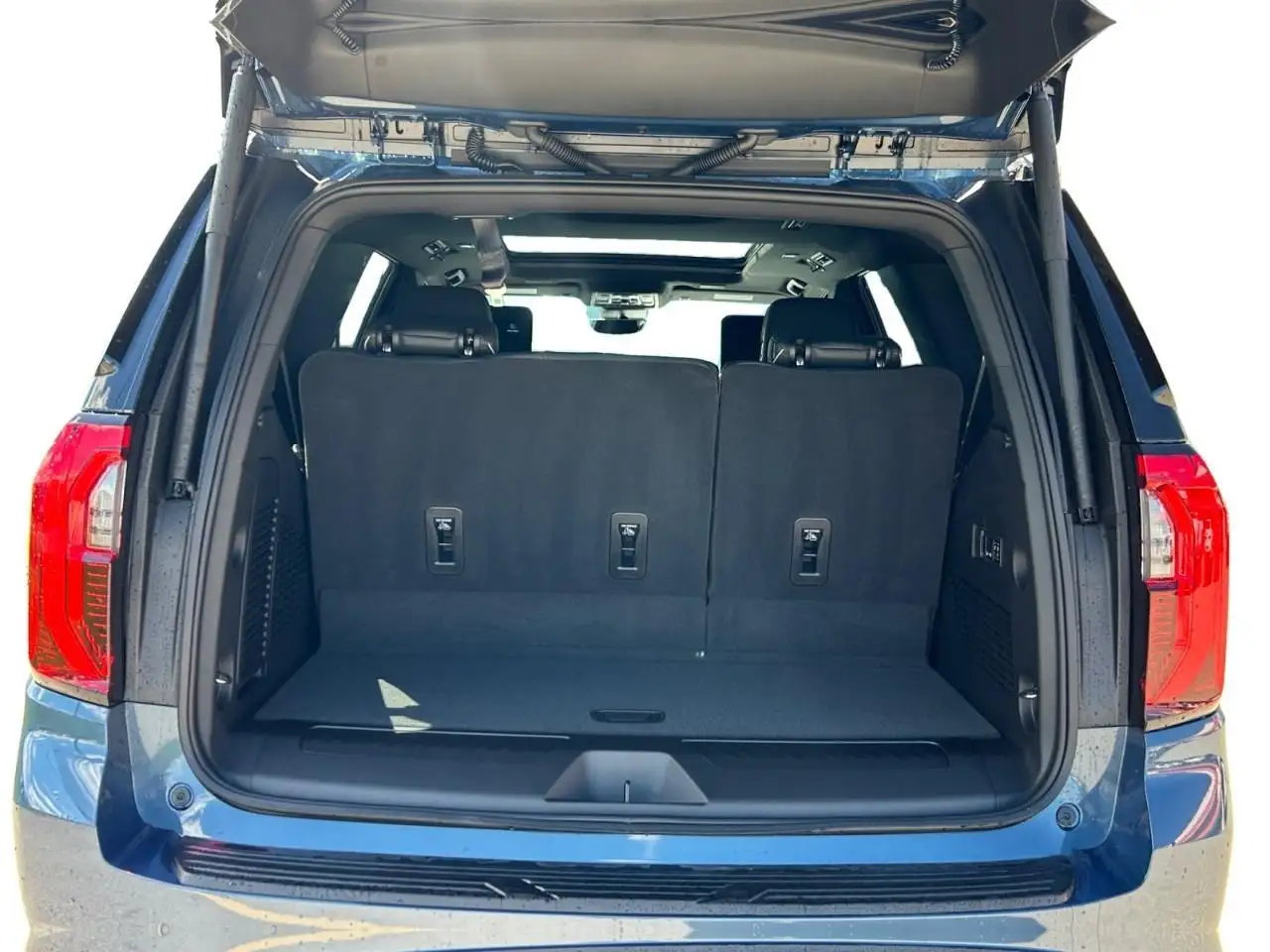 GMC Yukon photo GMC Yukon