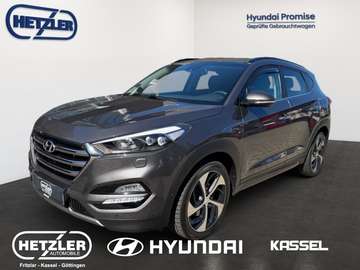 Premium 4WD AHK-abnehmbar El. Panodach Navi Leder