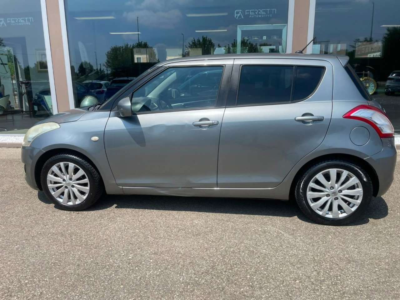 Suzuki Swift 1.2 VVT 5 porte GPL Top