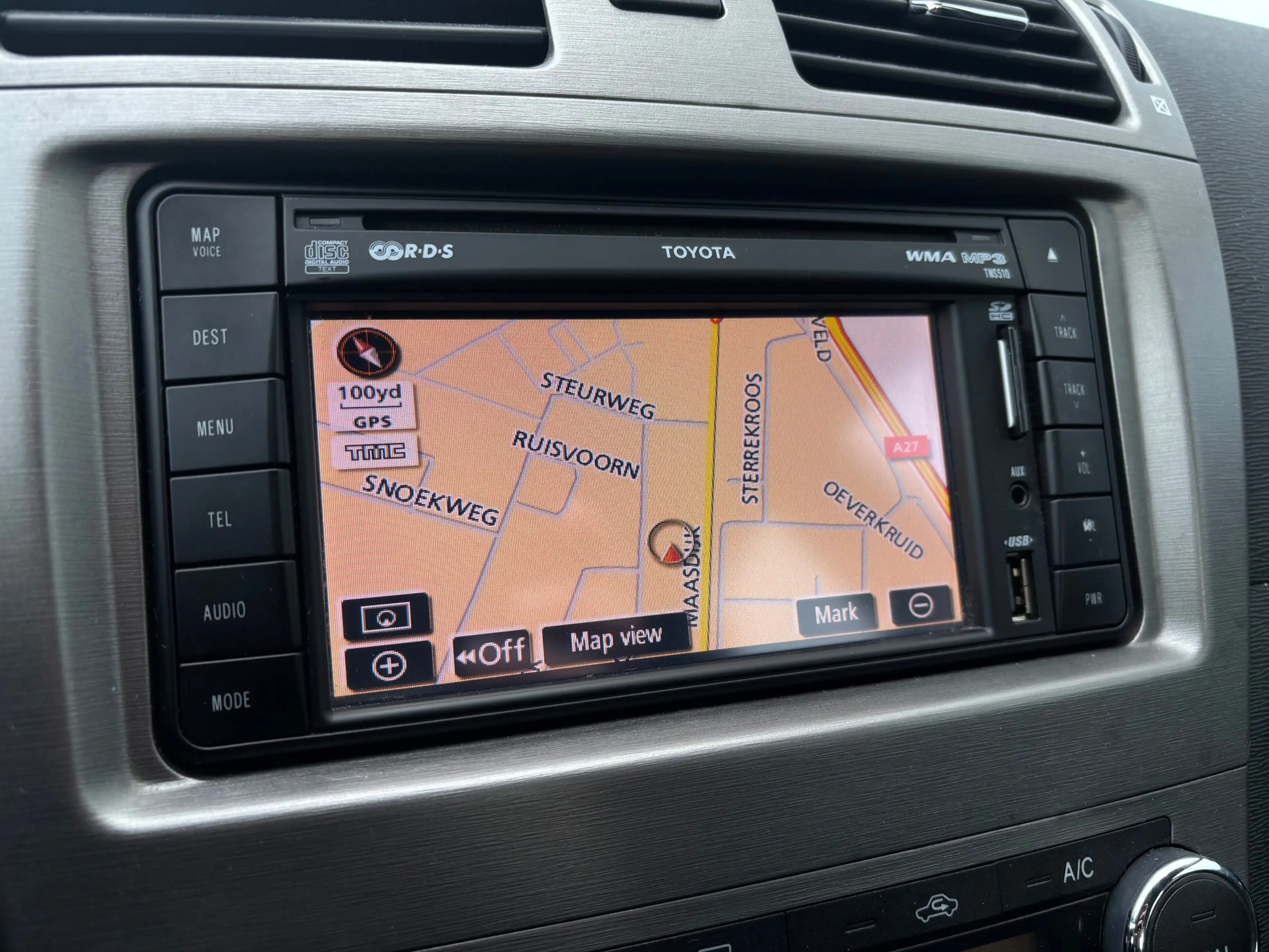 Toyota Avensis 1.8 VVTi Business — photo 11