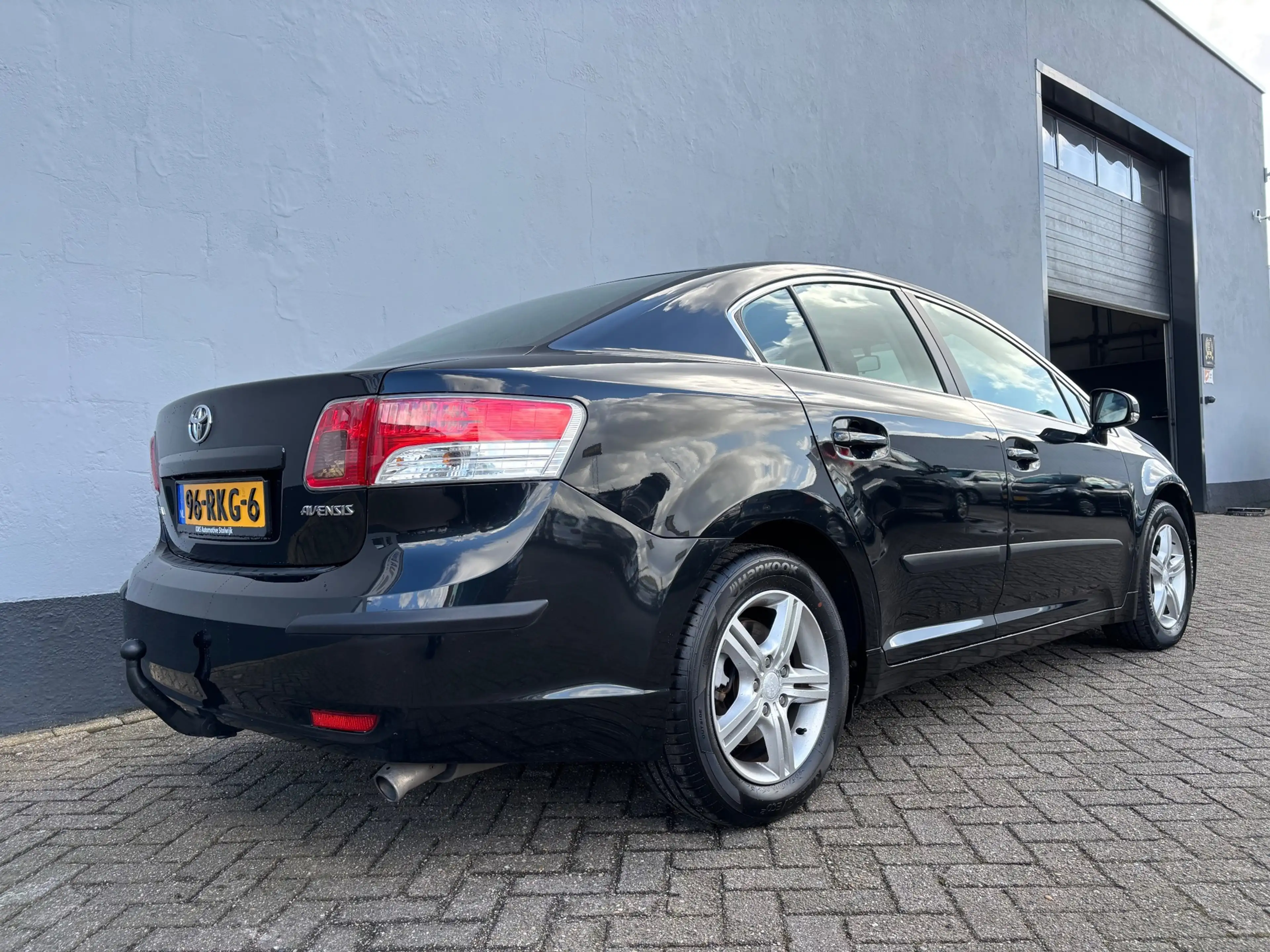 Toyota Avensis 1.8 VVTi Business — photo 6