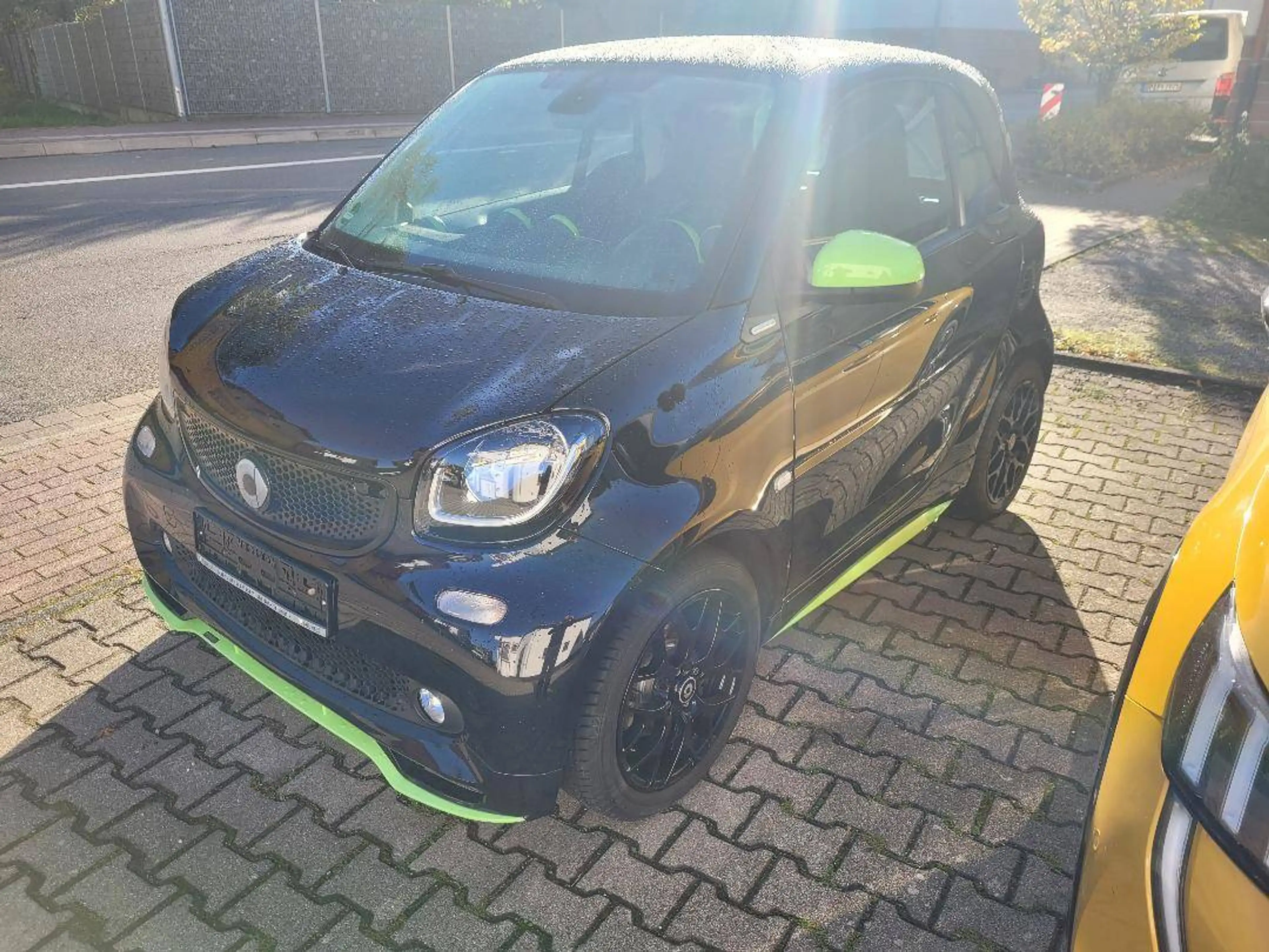 smart forTwo Coupe Brabus Umbau — photo 2