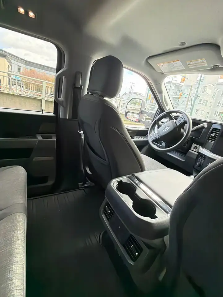 Ford F 350 снимка Ford F 350