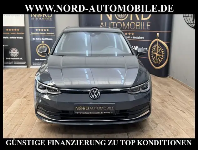 Volkswagen Golf view 5
