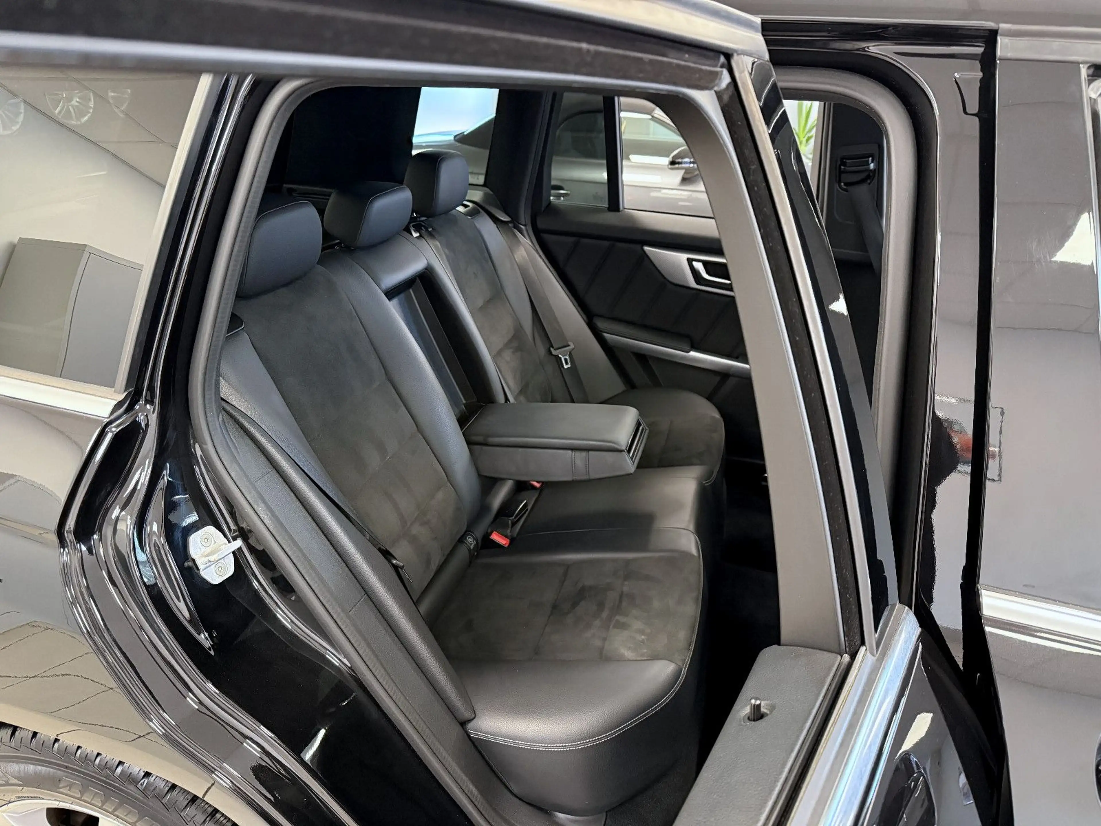 Mercedes-Benz GLK 220 CDI BE 4Matic *PanoSD*AHK*Bi-Xenon*Leder — photo 15