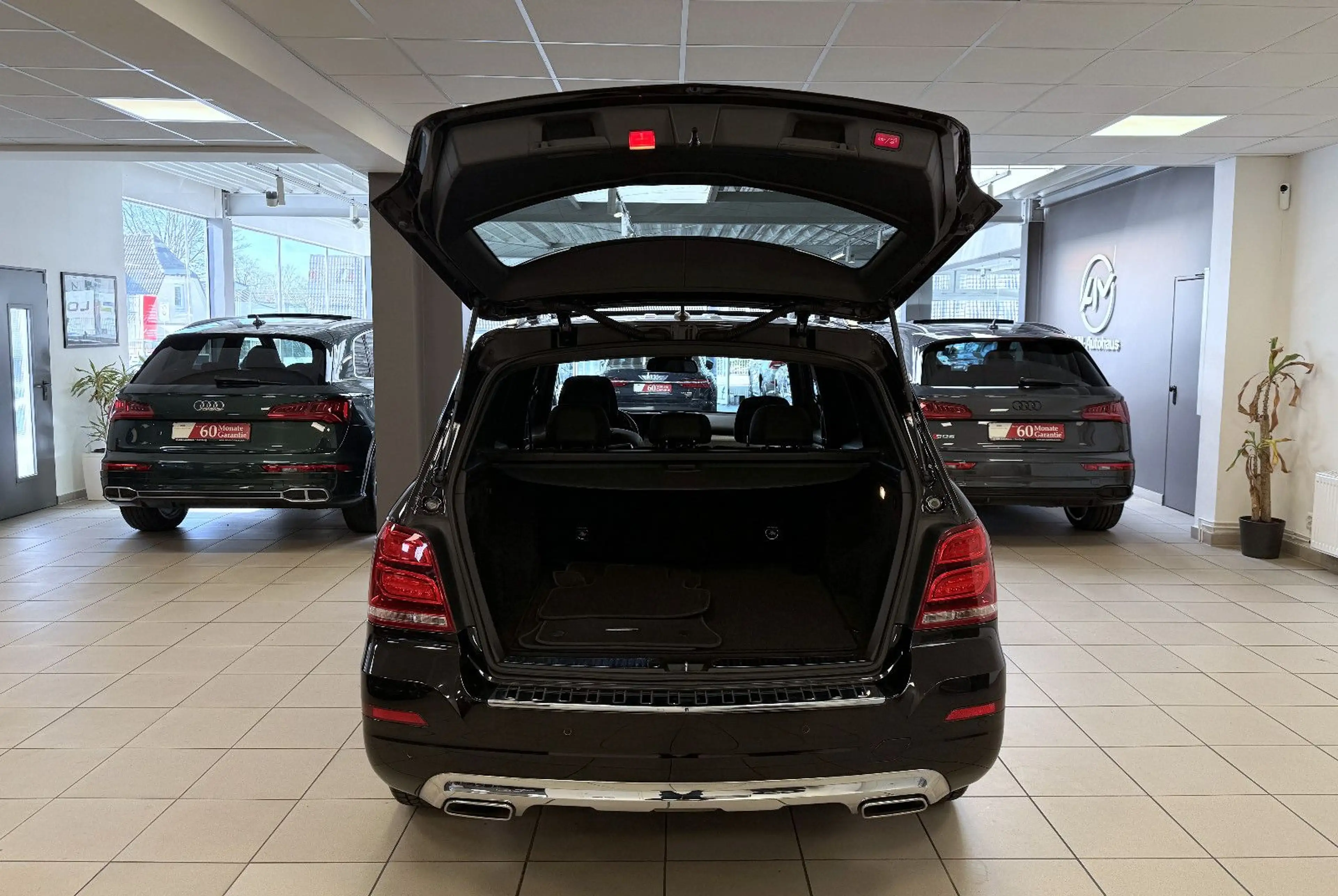 Mercedes-Benz GLK 220 CDI BE 4Matic *PanoSD*AHK*Bi-Xenon*Leder — photo 11