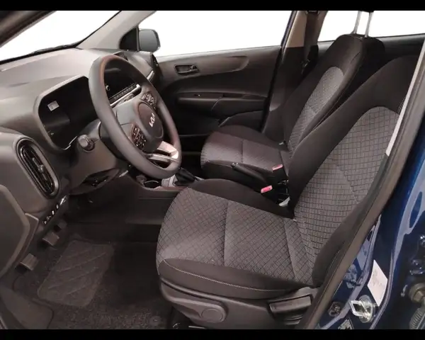 Kia Picanto view 9
