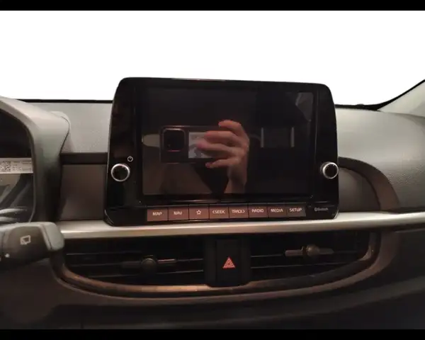 Kia Picanto view 12