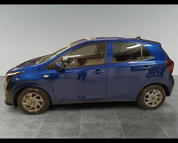 Kia Picanto view 6