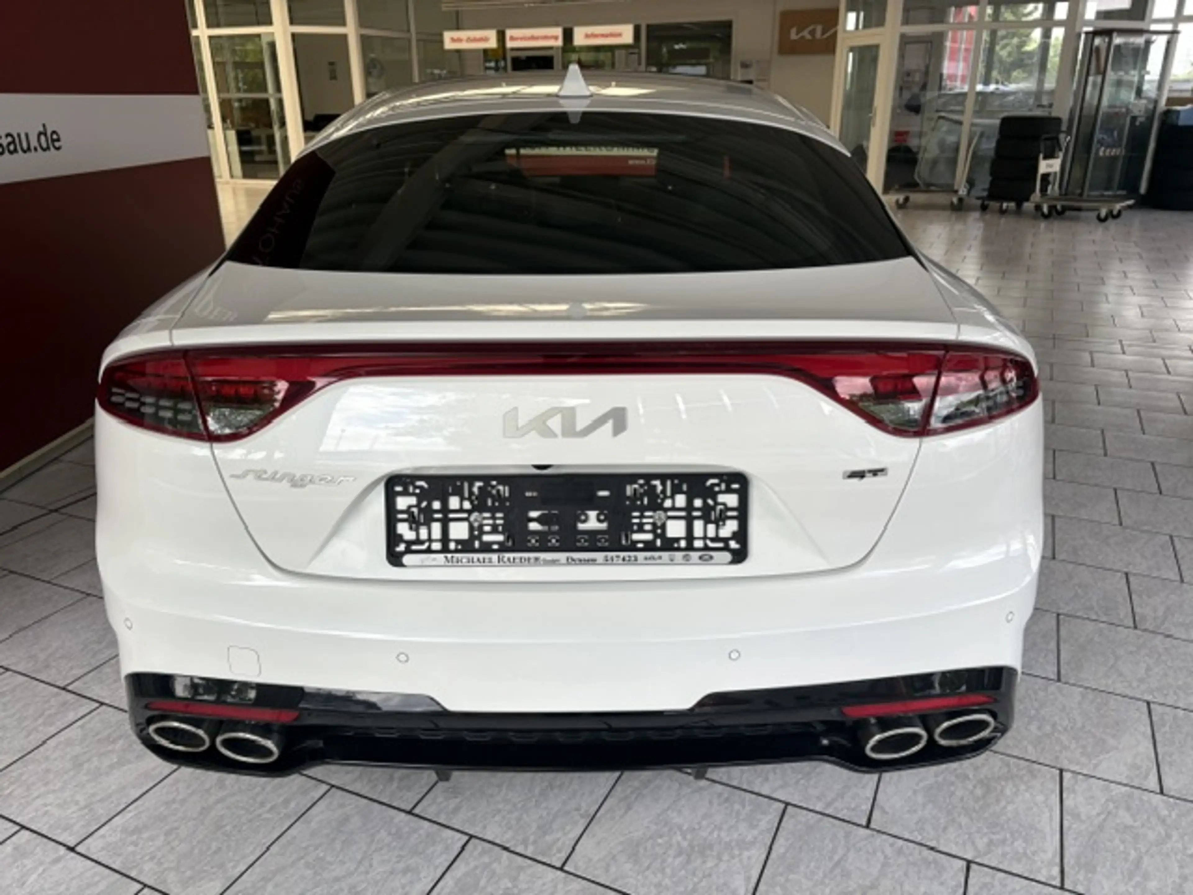 Kia Stinger GT 4WD *BASTUCK* LED 360° Kamera — photo 6