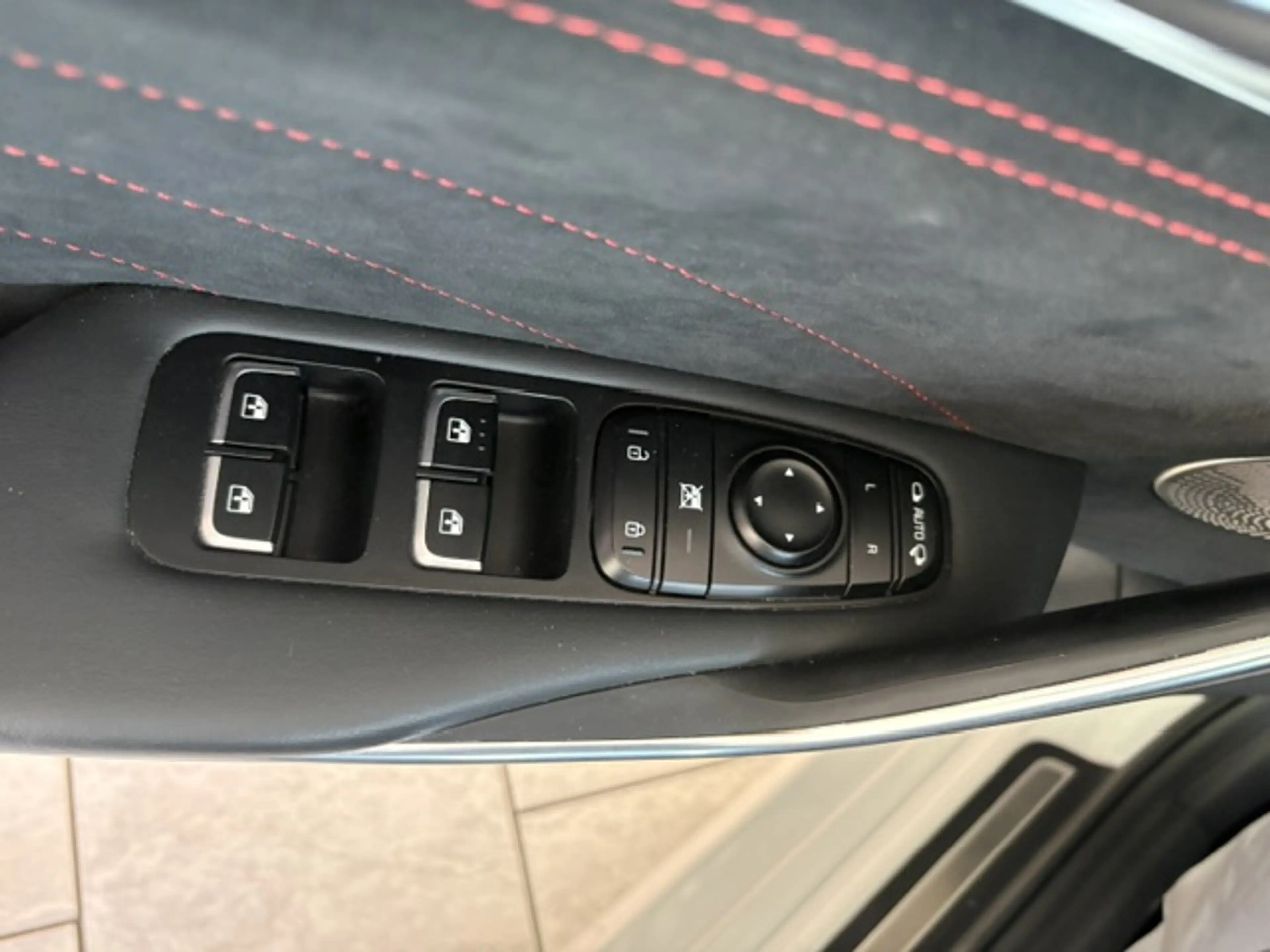 Kia Stinger GT 4WD *BASTUCK* LED 360° Kamera — photo 14
