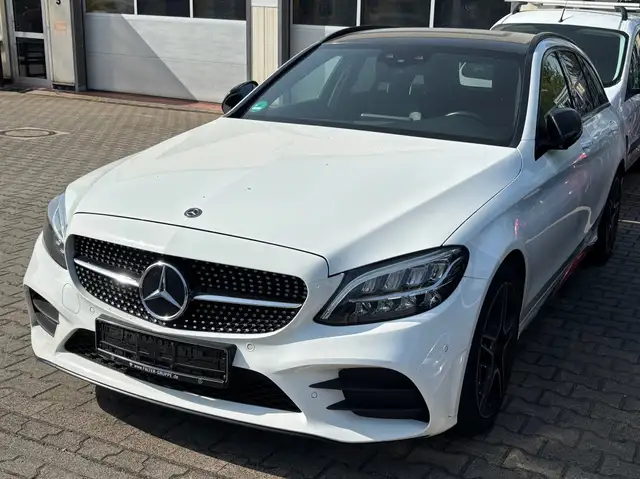 Mercedes-Benz C 300 C 300 T/NightPkt/SportPkt/Navi/AMG /LED/ Automatik