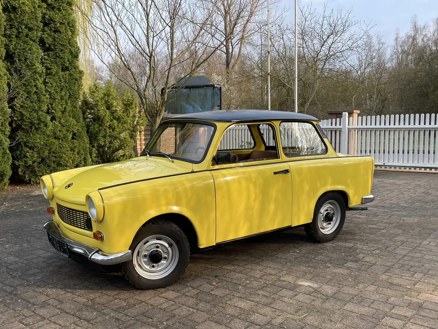 Trabant P601 de Luxe - 1