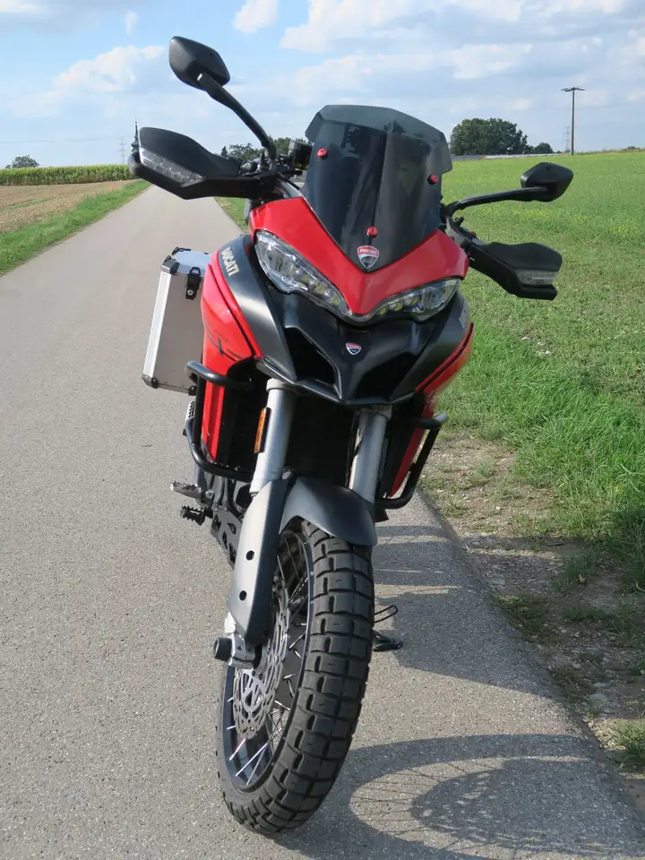 Ducati Multistrada V2 S