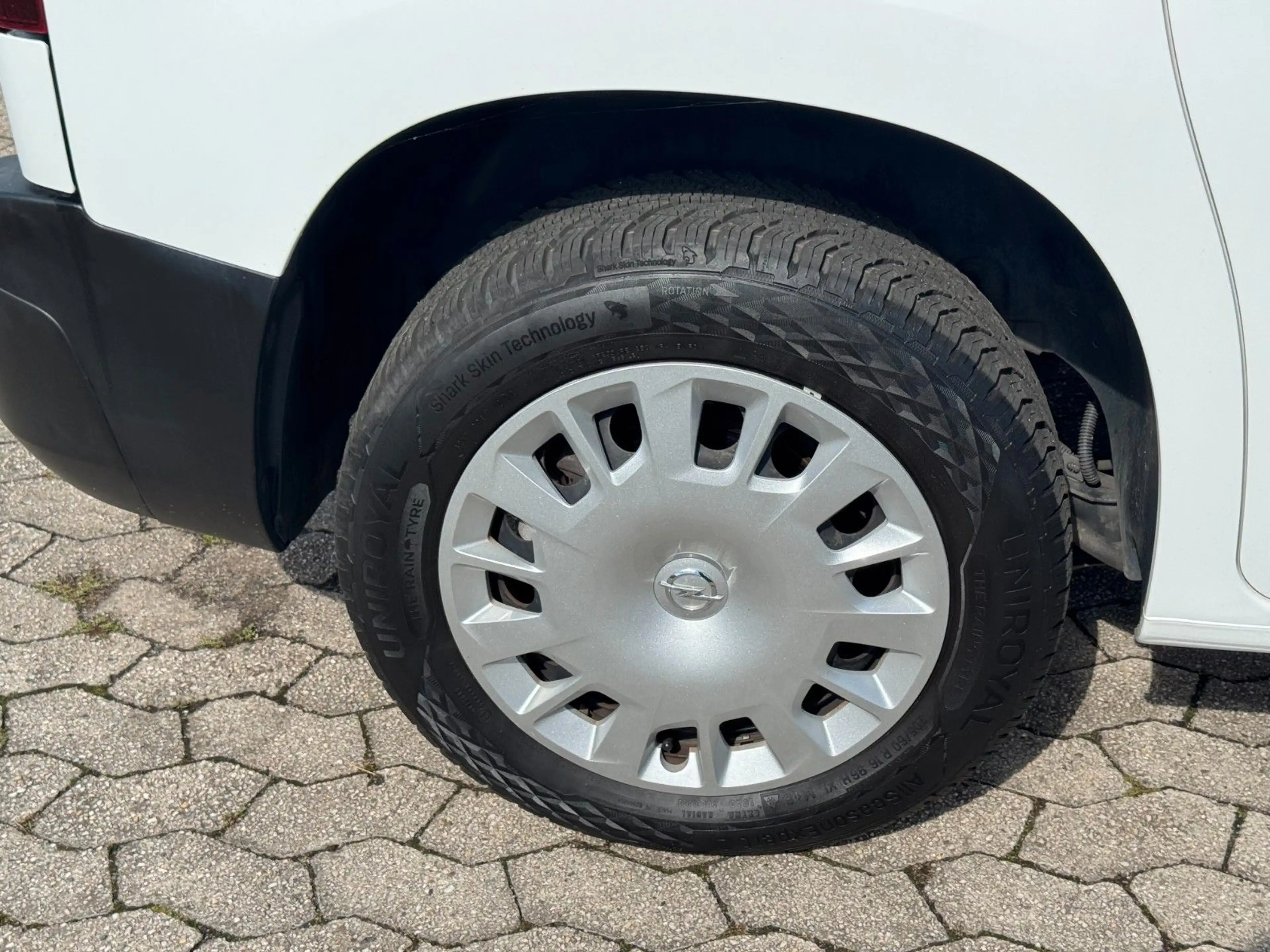 Opel Combo E Cargo HU NEU/SERVICE NEU/KLIMA/PDC — photo 15