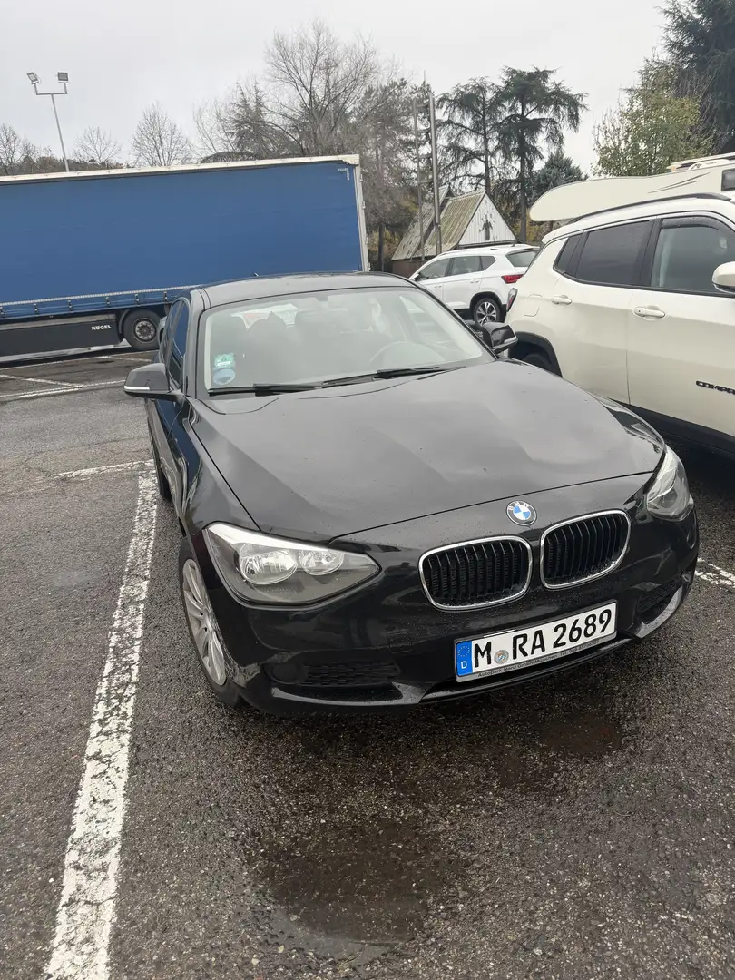 BMW 114 114i - 2