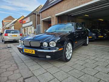XJ 4.2 V8 Executive