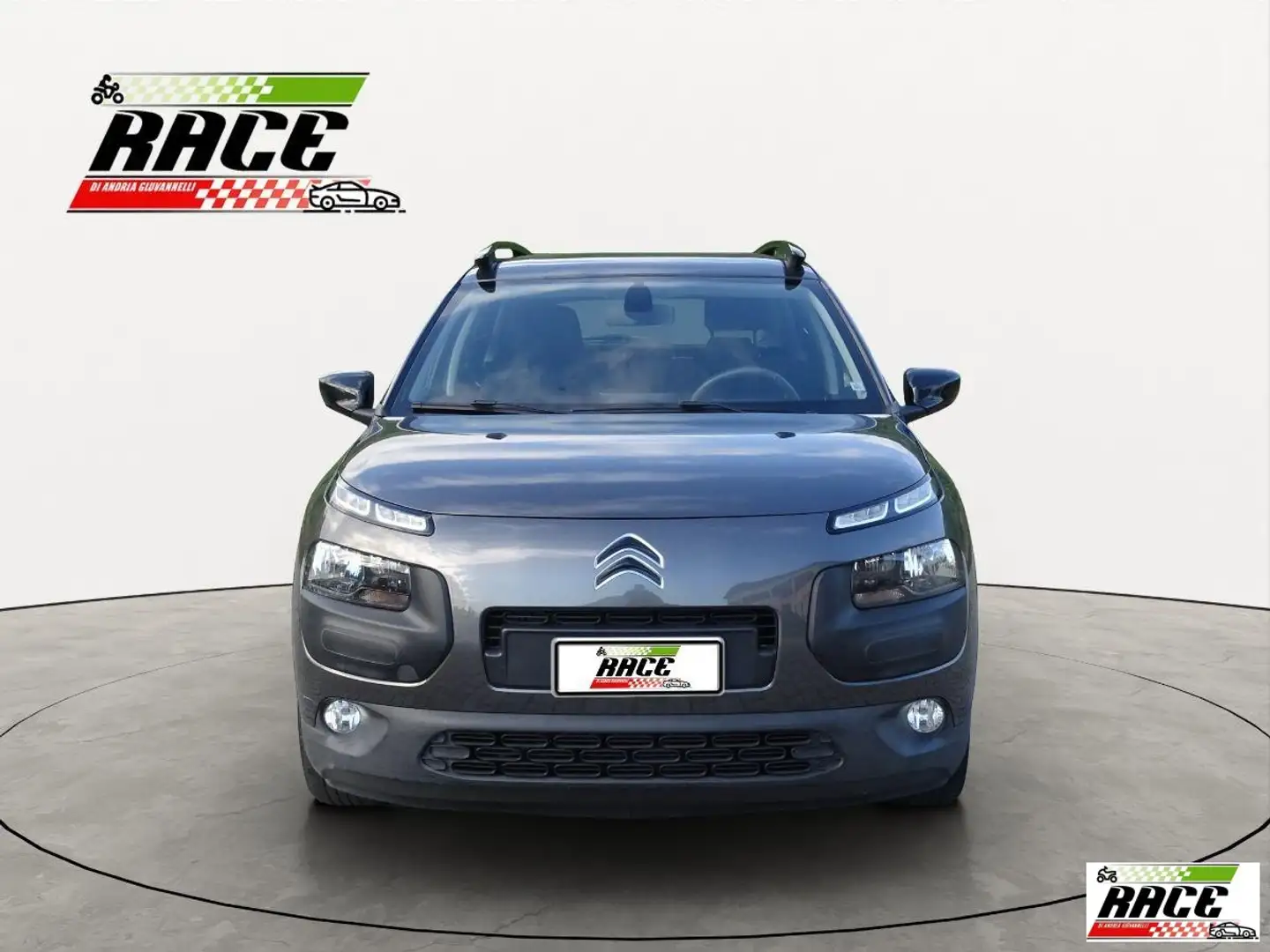 Citroen C4 Cactus BlueHDi 100 Shine Grau - 2