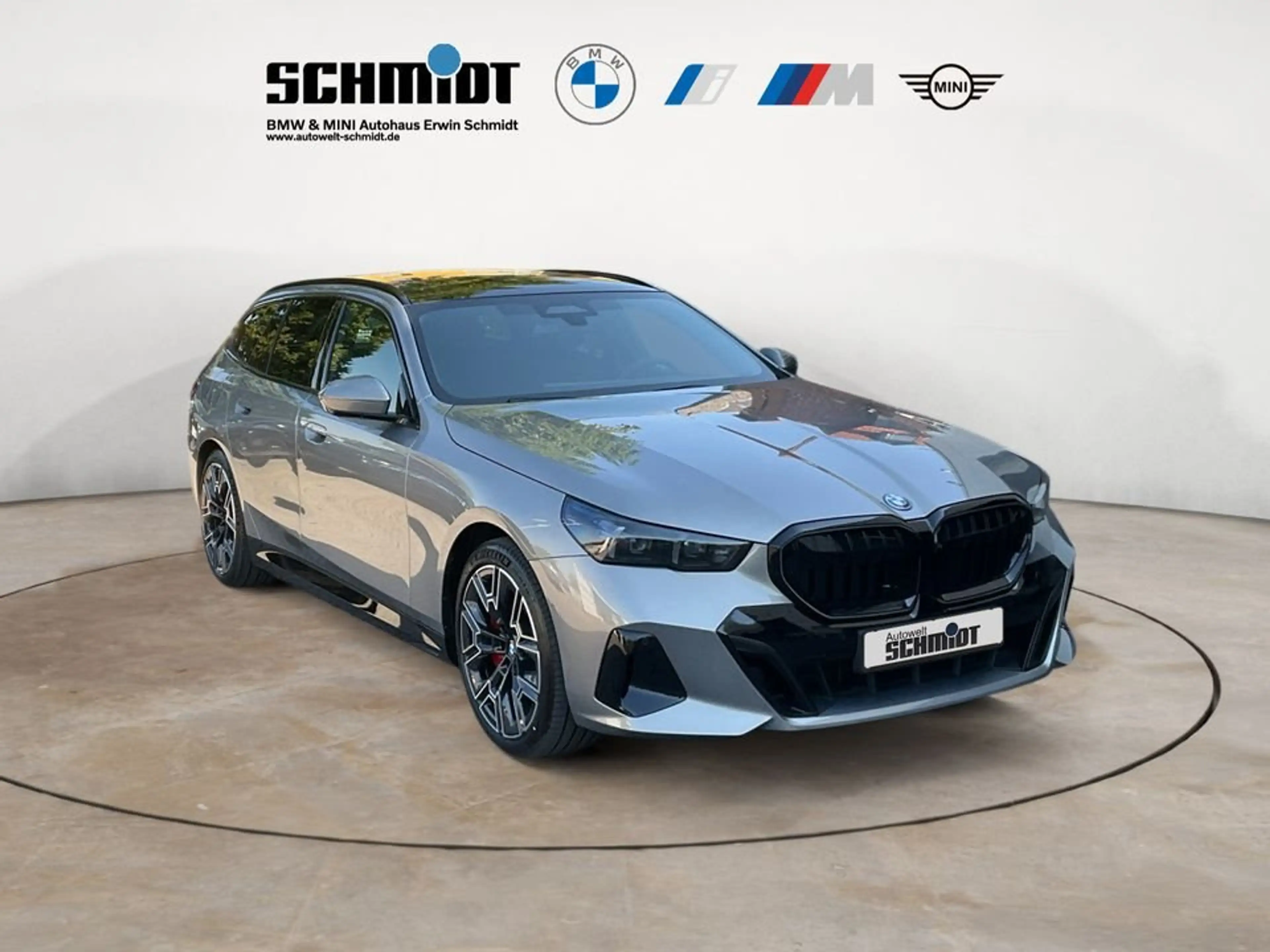 BMW 550 e xDrive Touring M Sportpaket UPE 102.400 EUR — photo 8