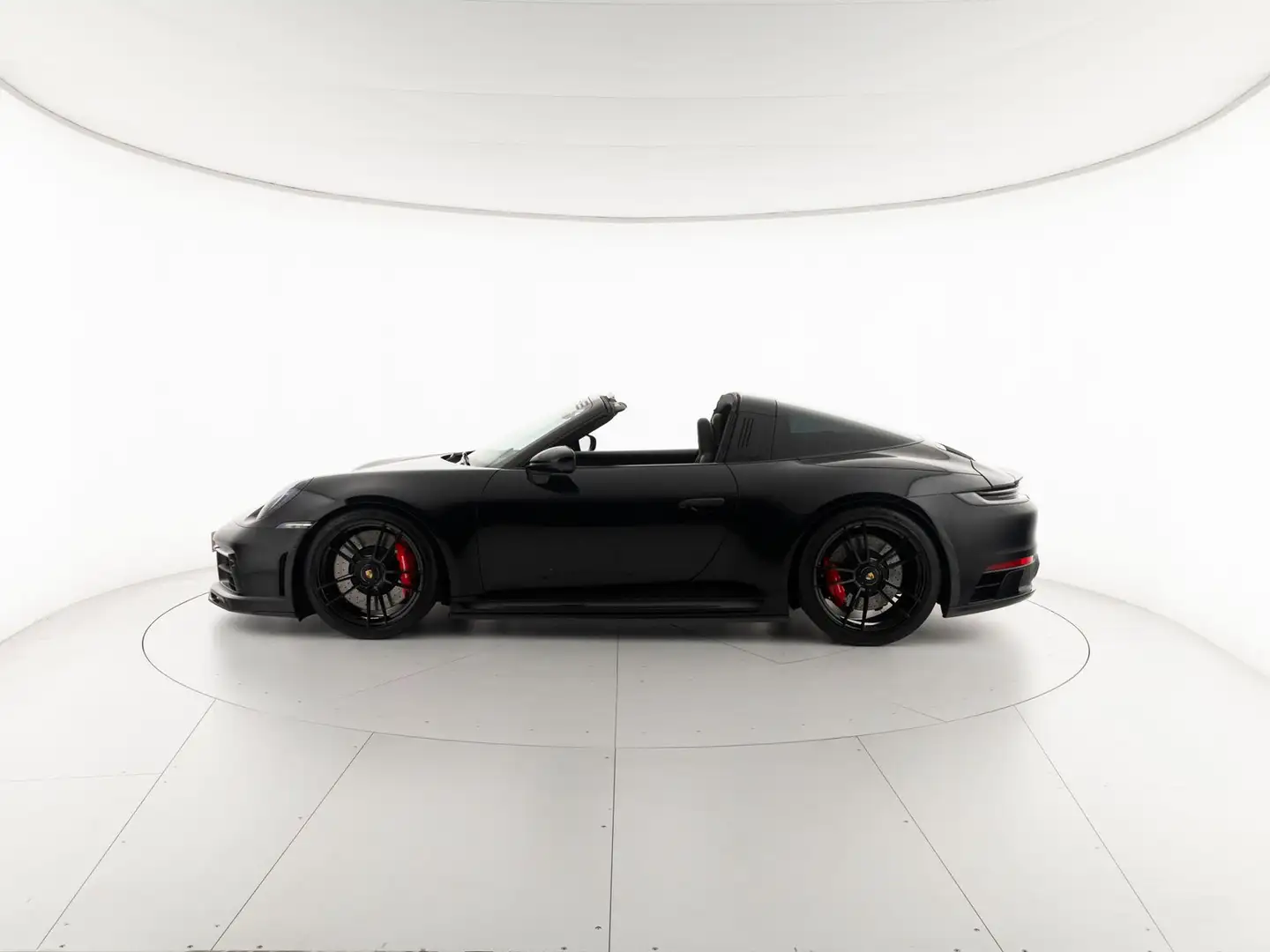 Porsche 992 Targa 4 GTS TECHART - 2
